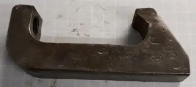 Kup teraz Hak do mocowania hedera Dronningborg Massey Ferguson D28250389