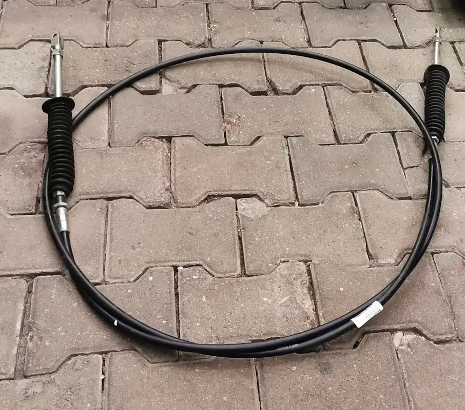 Linka hydrostatu w osłonie gumowej Massey Ferguson Dronningborg Kup online